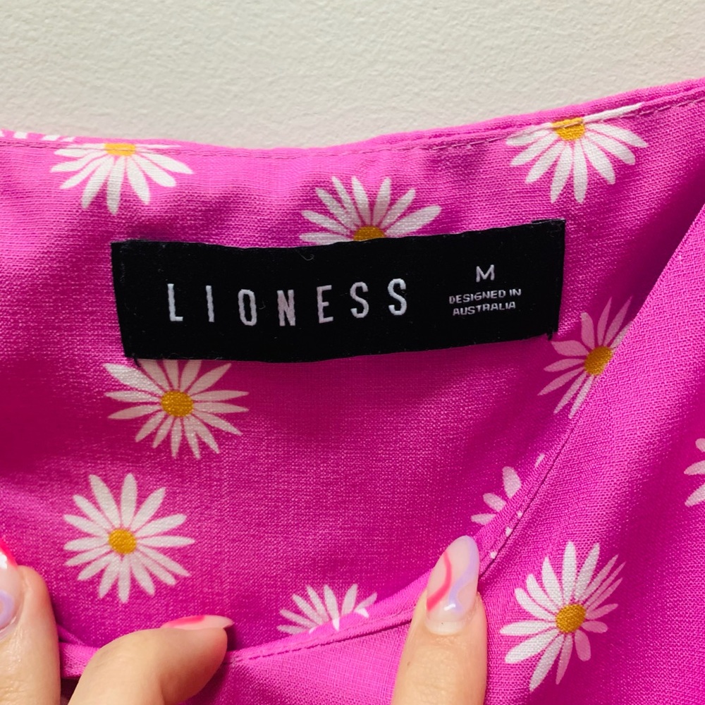 Lioness Mini Dress - Picture 5 of 5